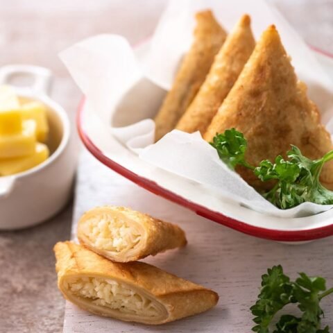 Samosa Keju Cheddar